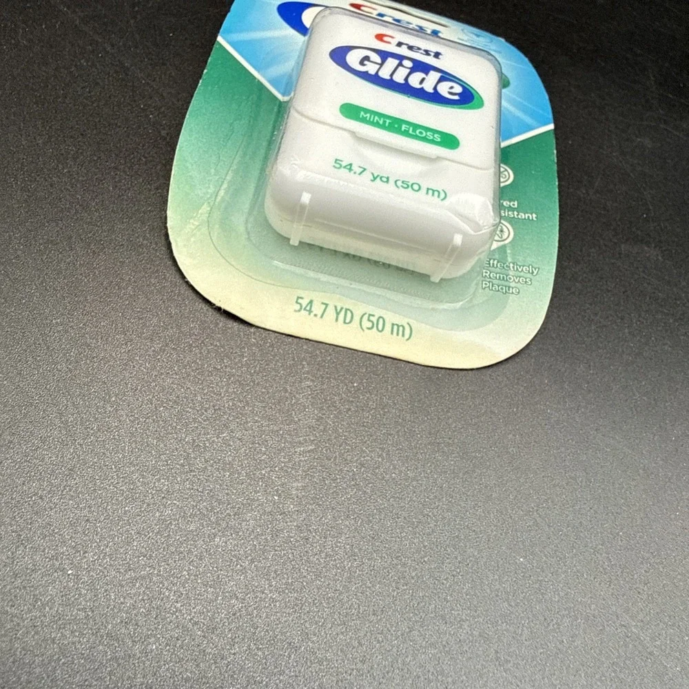 Crest Glide Mint Dental Floss Sealed 54.7yd Shred Resistant Mint Flavored VTG